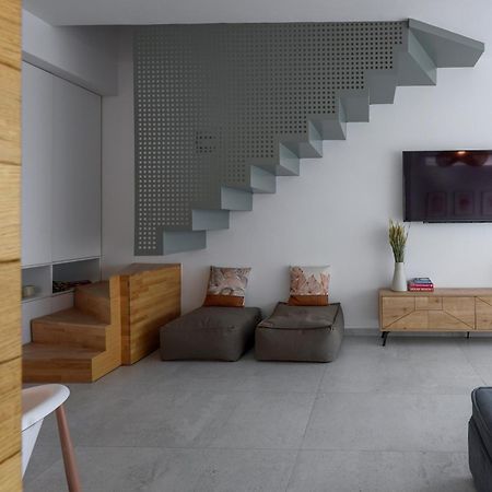 דירות קלמאטה Lithos Retreat 2 מראה חיצוני תמונה