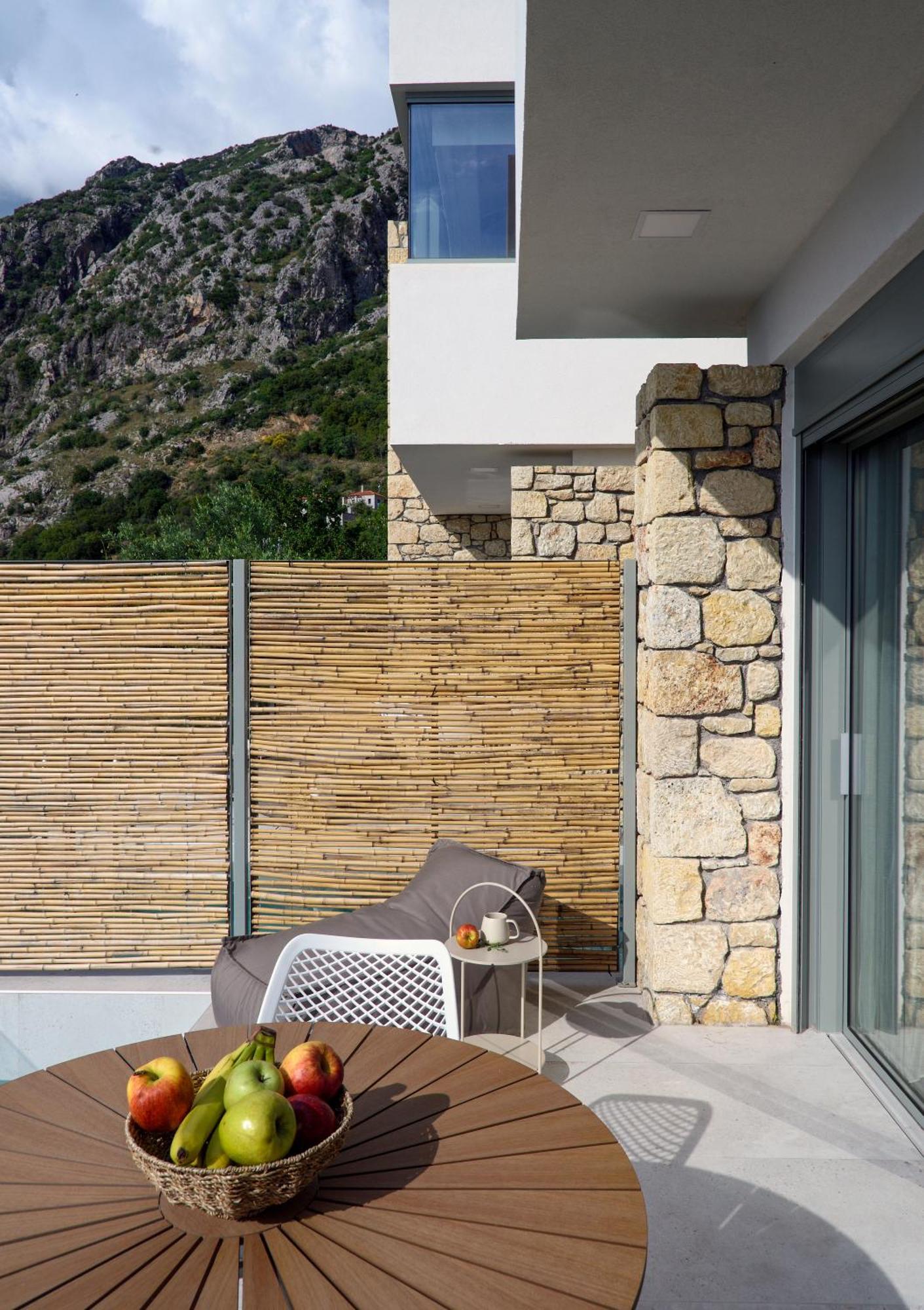 דירות קלמאטה Lithos Retreat 2 מראה חיצוני תמונה